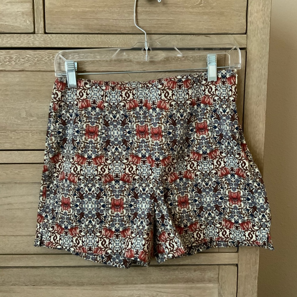Zara Shorts